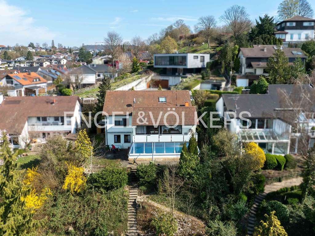 Immobilie in Beilstein - Einfamilienhaus mit Charme und Entwicklungspotenzial - Bild 0