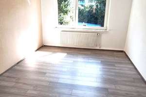 Helle 3 Zi. - Whg. + Balkon in HA Eppenhausen