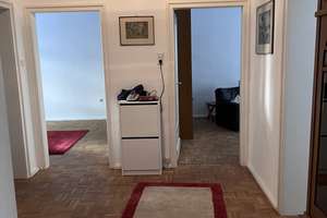 Gepflegte 4-Zimmer-Wohnung mit Balkon in Karlsruhe – Die vollständige Adresse der Immobilie erhältst du vom Anbieter., 76137 Südweststadt, Karlsruhe – Vorschaubild 2