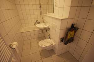 Lichtdurchflutete 1-Zi. Wohnung mit Sonnenbalkon, TG Stellplatz und Aufzug – Hermannstr. 4, 42277 Oberbarmen, Wuppertal – Vorschaubild 7