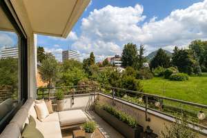 Freie 2-Zimmer-Wohnung mit Achalm-Blick