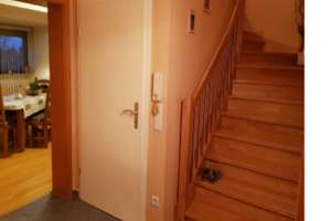 Schöne Maisonette Wohnung mit Klimaanlage in Benrath – 40595 Benrath, Düsseldorf – Vorschaubild 2