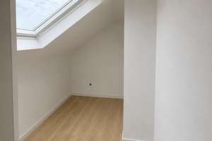 helle Dachgeschosswohnung in Mönchengladbach Eicken – Alsstraße 69, 41063 Eicken, Mönchengladbach – Vorschaubild 3