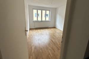 Bestes Lehel: Gepflegte 2 Zimmer + Kochdiele + Balkon zum Innenhofruhig – Reitmorstraße 13, 80538 Lehel, München – Vorschaubild 8