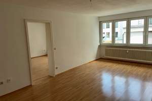 TIPP ! Attraktive 3,5-Zimmer-Wohnung  in Neu-Ulm - am Petrusplatz