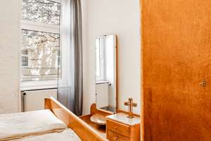 Property thumbnail 9