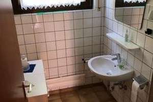 Seltene Gelegenheit in Toplage Wartberg - Mehrfamilienhaus mit 3 Einheiten & großem Potenzial – Die vollständige Adresse der Immobilie erhältst du vom Anbieter., 75177 Nordstadt, Pforzheim – Vorschaubild 8
