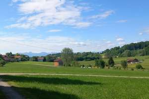 Wohnen und Arbeiten im Grünen in Ruhiger Lage. Großes Grundstück für Naturliebhaber und Tierfreunde – Die vollständige Adresse der Immobilie erhältst du vom Anbieter., 83550 Emmering – Vorschaubild 8