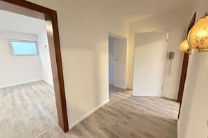 3-4 Familienhaus - 7,7%Rendite - Vermietet- 295qm,Garage,Balkon - Offenbach am Main - – 63073 Bieber, Offenbach am Main – Vorschaubild 12