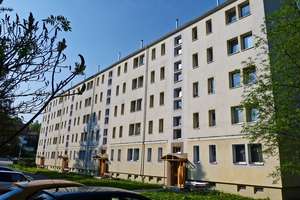 Vielleicht schon bald Ihre neue Wohnung? – Leonhard-Frank-Straße 10, 98529 Heinrichs, Suhl – Vorschaubild 1