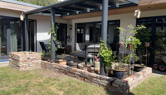 Bild von Umfangreich modernisierter Atrium Bungalow in Hannover-Bemerode in ruhiger Lage