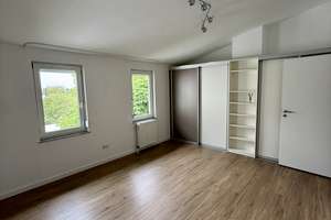 Helle DG-Wohnung mit Balkon & Stellplatz in Top-Lage von DA-Bessungen – Die vollständige Adresse der Immobilie erhältst du vom Anbieter., 64285 Bessungen, Darmstadt – Vorschaubild 4