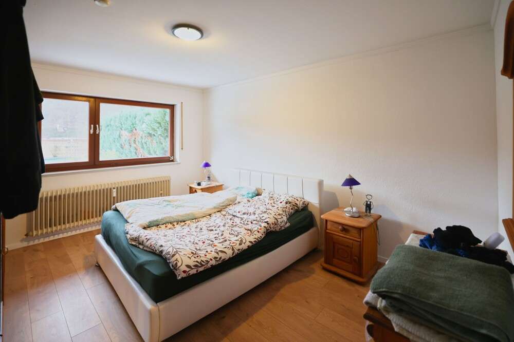 Immobilie in Lahnstein - 4-Parteien Mehrfamilienhaus mit Garage, Stellplätzen, Garten u. Terrasse in Lahnstein-Frierichssegen - Bild 16