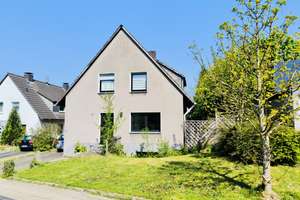 Vielseitig nutzbares freistehendes Einfamilienhaus mit zwei separaten Wohnbereichen – Milchstraße 37, 45277 Überruhr-Holthausen, Essen – Vorschaubild 4