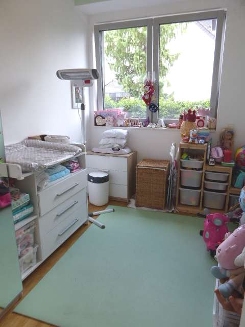 Schicke 3-Zimmer Gartenwohnung...V-E-R-M-I-E-T-E-T image