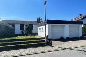 Großzügiges Grundstück mit Haus für neue Wohnideen! – Die vollständige Adresse der Immobilie erhältst du vom Anbieter., 64625 Bensheim – Vorschaubild 1