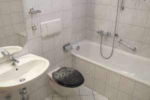 DAS GLÜCK hat ein ZUHAUSE! - gemütliche 2-Zi.- WE im 1.OG --Bad m. Wanne & BALKON! – Jößnitzer Straße 88a, 8525 Reißiger Vorstadt, Plauen – Vorschaubild 20