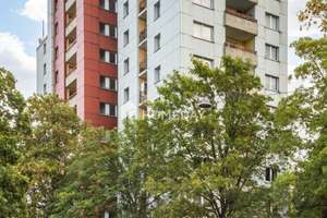 Wohnen im fünften Obergeschoss: Zwei Zimmer, Balkon und viel Potenzial – 33609 Heepen, Bielefeld – Vorschaubild 6