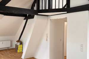 Schöne 4-Zimmer-DG-Wohnung in Krefeld – Melanchthonstraße 61, 47805 Dießem/Lehmheide, Krefeld – Vorschaubild 6