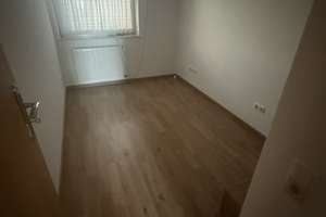 Gepflegtes 5-Zimmer Haus in Jüchen mit 100 m² Wohnfläche – Die vollständige Adresse der Immobilie erhältst du vom Anbieter., 41363 Jüchen – Vorschaubild 7