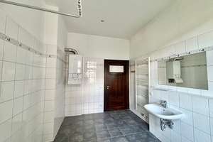 Altbauwohnung mit Balkon, Stuck und vielseitigem Grundriss|Tageslichtbad|Balkon|Gäste-WC – Ackerstr. 17 c, 39112 Leipziger Straße, Magdeburg – Vorschaubild 9