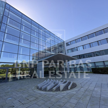 Repräsentativer Bürostandort mit flexiblen Flächen und Campus-Atmosphäre!
