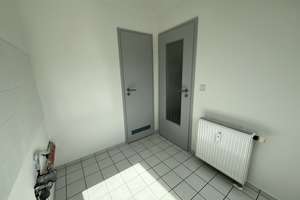 Schöne 2-Zimmer-Wohnung in traumhafter Lage in Chemnitz/ Grüna – Zauberweg 14, 9224 Grüna, Chemnitz – Vorschaubild 4