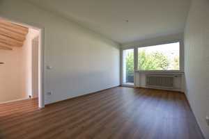 KUNZE: renoviertes Reihenmittelhaus mit 6 Zimmern und einer Garage in Arnum – Hannover (Kreis) – Vorschaubild 5