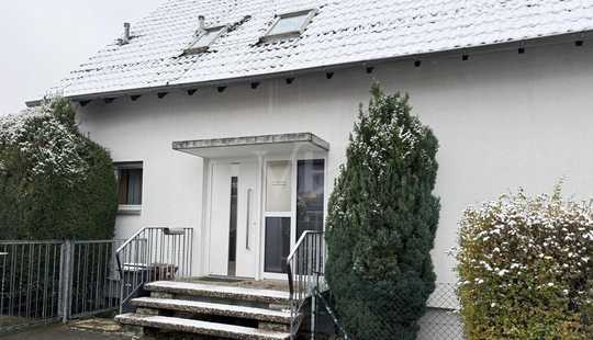 Bild von VON POLL OBERURSEL: Freistehendes Einfamilienhaus mit schönem Garten – in familienfreundlicher Lage