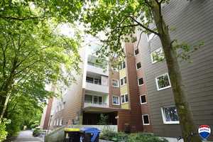 Nähe Mittellandkanal: Vermietete 2-Zimmer-Wohnung mit Balkon – Hinrichsring 15 A, 30177 Hannover – Vorschaubild 1