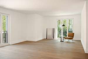 Helle 5-Zimmer-Wohnung mit Balkon – Wohnen im begehrten Altbogenhausen