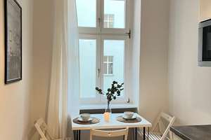Spacious 2-Room Apartment with Terrace and Modern Amenities – Die vollständige Adresse der Immobilie erhältst du vom Anbieter., 10247 Friedrichshain, Berlin – Vorschaubild 6