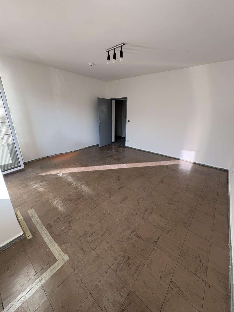 Ruhige 2-Zi.-Wohnung mit Balkon und Garten in Lichterfelde - renovierungsbedürftig, Berlin – Bild 3