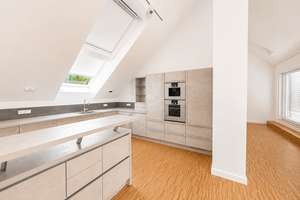 Exklusiver Erstbezug: Luxus Hausfeeling auf 2 Ebenen mit EBK, Garten, Garage & moderner Technologie – Die vollständige Adresse der Immobilie erhältst du vom Anbieter., 12307 Lichtenrade, Berlin – Vorschaubild 8