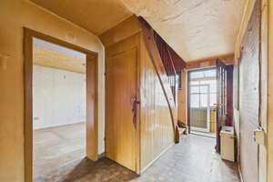 Handwerker aufgepasst! | Sanierungsbedürftiges EFH mit praktischem Grundriss | Ruhige Lage – Die vollständige Adresse der Immobilie erhältst du vom Anbieter., 74850 Schefflenz – Vorschaubild 11