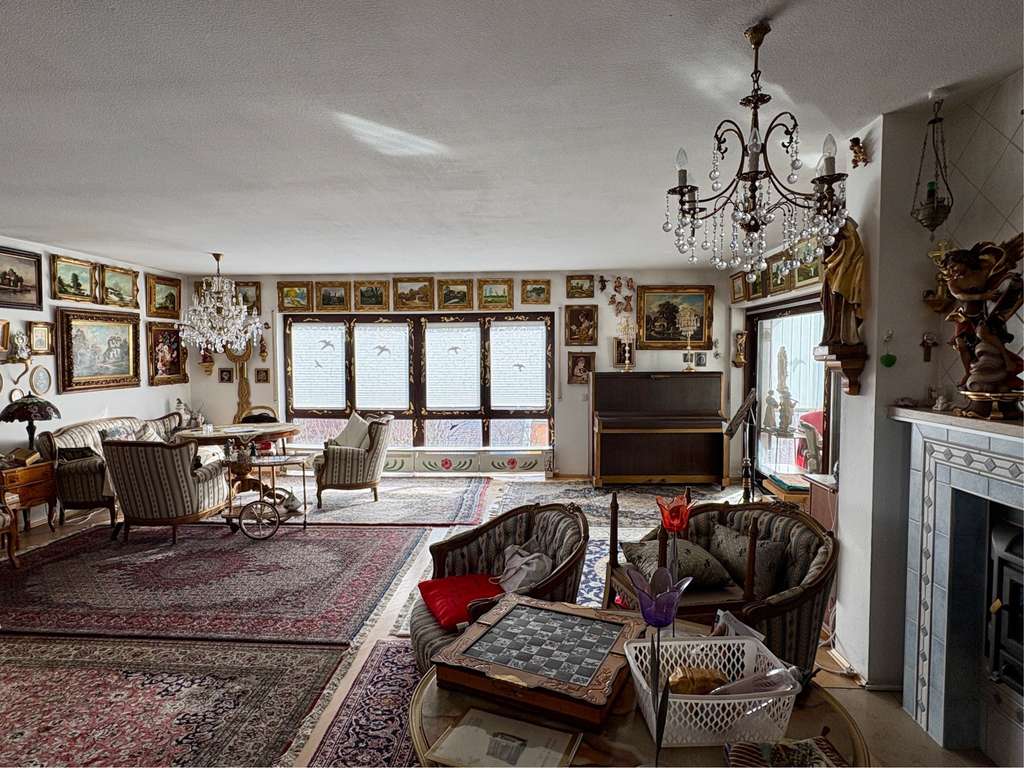 Immobilie in Ammerndorf - Einfamilienhaus mit Enliegerwohnung in Ammerndorf...Viel Platz und toller Blick inklusive!  - Bild 4