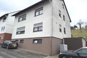 Mehrfamilienhaus in Erbach/OT mit großem Grundstück – Odenwaldkreis – Vorschaubild 1