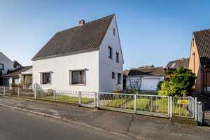 Gepflegte Doppelhaushälfte mit Garage in Bremen-Vegesack – Bremen – Vorschaubild 2