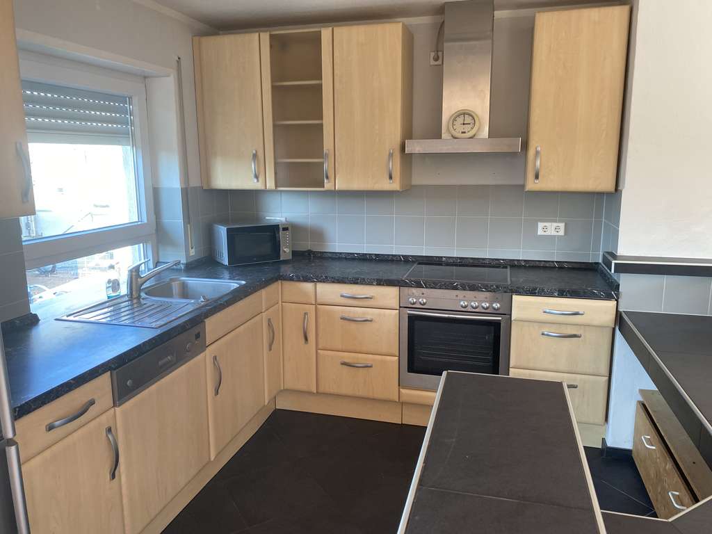 Immobilie in Heiligenmoschel - UMFANGREICH MODERNISIERTES, FREISTEHENDES EFH  ZUR EIGENNUTZUNG ODER ALS KAPITALANLAGE! - Bild 2