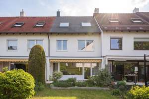 Großzügiges Reihenmittelhaus auf sonnigem Westgrundstück