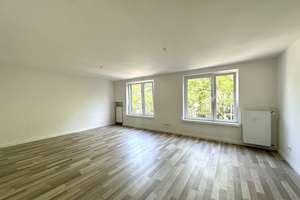 Attraktive, lichtdurchflutete 3-Zimmer-Wohnung mit Balkon Nähe Volkspark