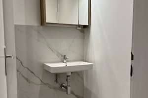 Möblierte 1-Zimmer Wohnung am Kirchplatz (Mietpreis inklusive aller Nebenkosten + WLAN) – Kirchfeldstr. 69, 40217 Friedrichstadt, Düsseldorf – Vorschaubild 5