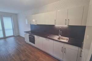 Einbauküche, ruhige 3-Zimmer-Wohnung – Kötzschenbroder Straße 25, 1139 Mickten, Dresden – Vorschaubild 3