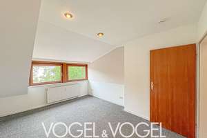 Sonnige Dachgeschosswohnung mit großer Sonnenloggia in familienfreundlicher Lage von Hastedt – Die vollständige Adresse der Immobilie erhältst du vom Anbieter., 28207 Hastedt, Bremen – Vorschaubild 9