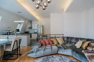 Provisionsfrei! Stilvolle 3-Raum-Maisonette-Wohnung mit Einbauküche in Berlin Steglitz – Berlin – Vorschaubild 3