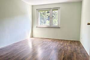 Einziehen und Wohlfühlen – Stilvoll modernisierte 4-Zimmer-Wohnung – Die vollständige Adresse der Immobilie erhältst du vom Anbieter., 40589 Holthausen, Düsseldorf – Vorschaubild 6
