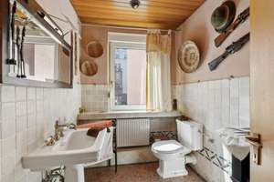 Historisches Einfamilienhaus mit Charme und vielseitigem Nebengebäude in Nürnberg-Bleiweiß – Die vollständige Adresse der Immobilie erhältst du vom Anbieter., 90461 Glockenhof, Nürnberg – Vorschaubild 12