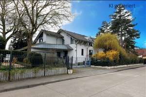 ARCHITEKTEN-VILLA MIT GROSSEM GARTEN - 2 KAMINE, ÜBERDACHTE TERRASSE & 3 BALKONE - KELLER & GARAGE – Fahremundstr. 57 go, 13593 Wilhelmstadt, Berlin – Vorschaubild 24