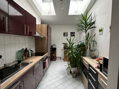 +++ 3 Raum Wohnung mit hot Küche + Balkon + Rolläden +++