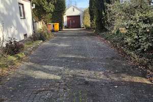 Großzügiges Grundstück Einfamilienhaus mit Nachdichtungspotential - Keine Makleranfragen – Die vollständige Adresse der Immobilie erhältst du vom Anbieter., 86154 Oberhausen-Nord, Augsburg – Vorschaubild 4